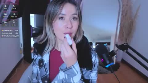 Nicky online show from 12-01-25, 04:23