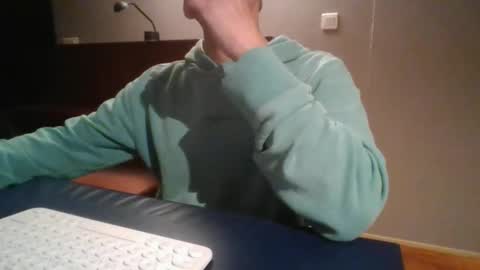 Snapshot of nico209209209 chatting on 11-20-25, 05:01 nico209209209 online show from 11-20-25, 05:01