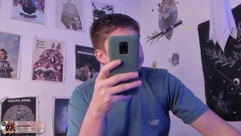 Snapshot of nico_bulge chatting on 01-03-25, 02:21 Nicols online show from 01-03-25, 02:21