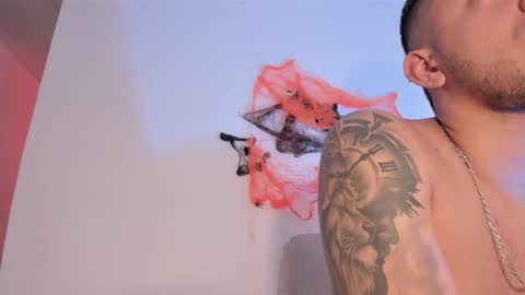 Nicolas online show from 11-02-25, 12:51