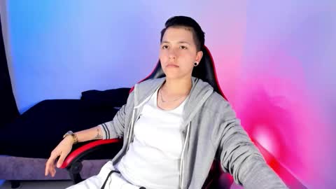 NICO online show from 10-10-25, 02:21