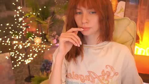 Nicol Moonn online show from 02-06-26, 01:36