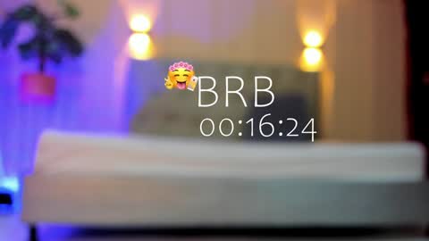 Snapshot of nicol_snow chatting on 01-12-25, 01:05 Your baby Nicol online show from 01-12-25, 01:05