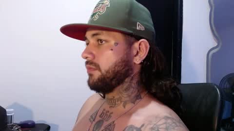 nicolas online show from 12-27-24, 02:04