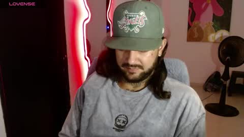 nicolas online show from 01-18-25, 05:41