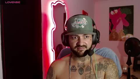 nicolas online show from 01-19-25, 05:58