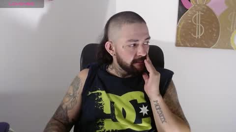 nicolas online show from 01-30-25, 02:06