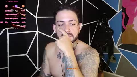 nicolas online show from 11-26-25, 03:29