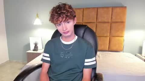 Snapshot of nicolasferrer18 chatting on 11-13-25, 07:24 nicolasferrer18 online show from 11-13-25, 07:24