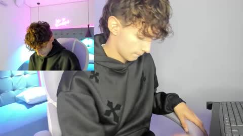 Snapshot of nicolasferrer18 chatting on 12-02-25, 07:31 nicolasferrer18 online show from 12-02-25, 07:31