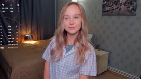 Snapshot of nicolavanderbie chatting on 10-30-25, 08:09 Nicoletta online show from 10-30-25, 08:09