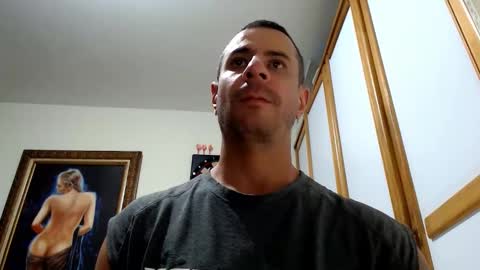 Snapshot of nicolay_74 chatting on 10-07-25, 12:41 Nicolay online show from 10-07-25, 12:41