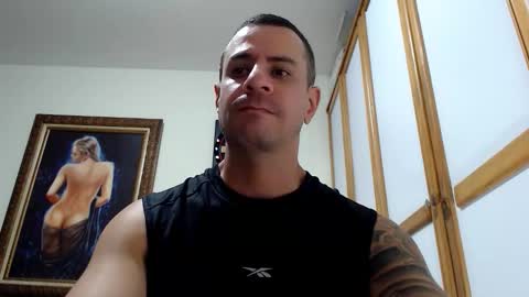 Snapshot of nicolay_74 chatting on 10-21-25, 08:53 Nicolay online show from 10-21-25, 08:53