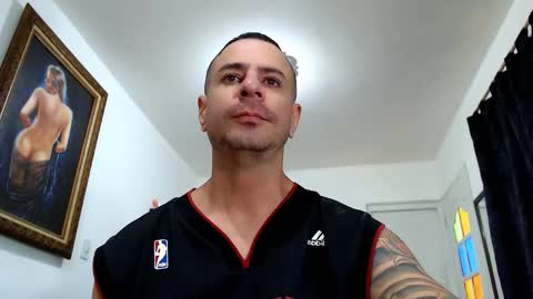Snapshot of nicolay_74 chatting on 11-09-25, 04:05 Nicolay online show from 11-09-25, 04:05