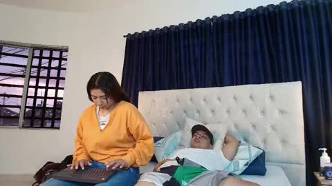 Nicole  Adam online show from 02-12-25, 12:33