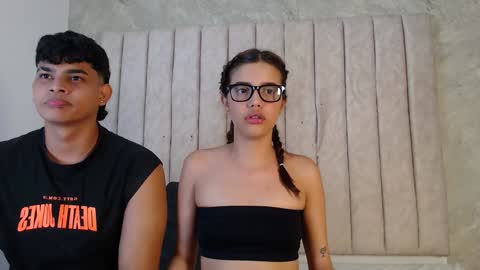 nicole_and_thiago online show from 01-25-25, 05:07