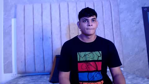 nicole_and_thiago online show from 02-10-25, 02:08