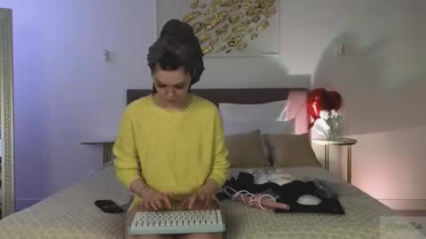 Nicole online show from 03-01-26, 08:55