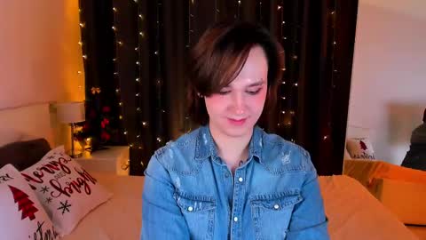 Nicole online show from 12-15-24, 07:21