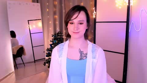 Nicole online show from 12-19-24, 11:57
