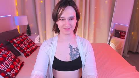 Nicole online show from 12-24-24, 01:59