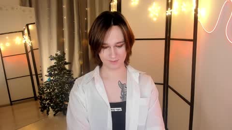 Nicole online show from 12-29-24, 09:39