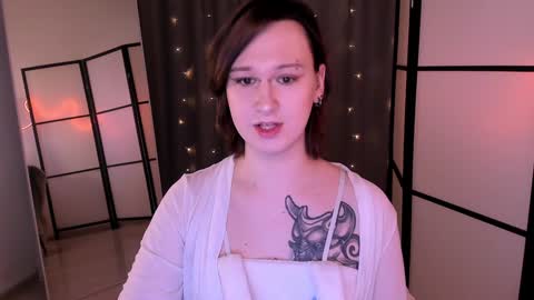 Nicole online show from 01-17-25, 09:28