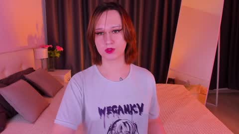 Nicole online show from 02-01-25, 11:32