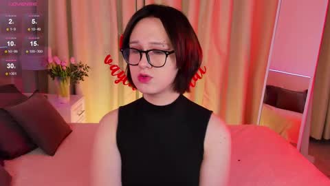 Nicole online show from 02-13-25, 11:28
