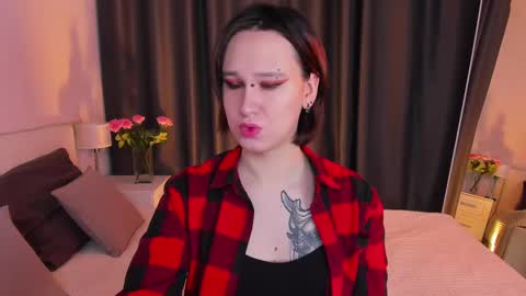 Nicole online show from 03-11-25, 11:12