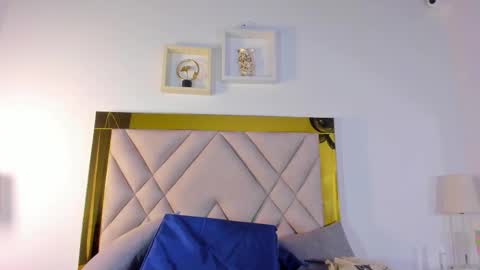 nicole_grace0 online show from 09-19-25, 12:06