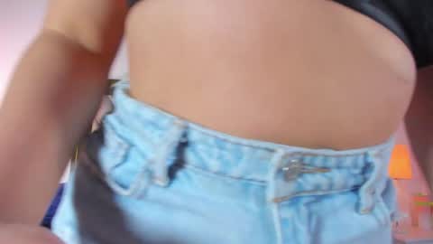 nicole_grace0 online show from 10-04-25, 12:03