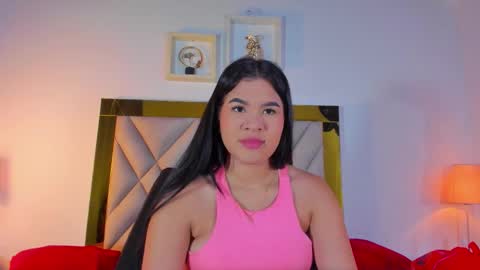 nicole_grace0 online show from 10-24-25, 12:01
