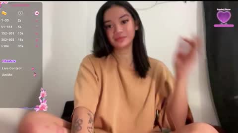 Snapshot of nicolecellini chatting on 09-21-25, 08:43 NICOLE online show from 09-21-25, 08:43