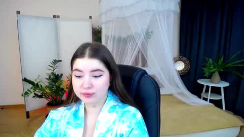 nicolefoxery online show from 12-06-24, 03:19