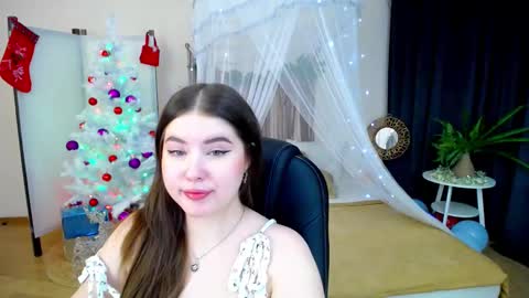 nicolefoxery online show from 12-31-24, 06:27