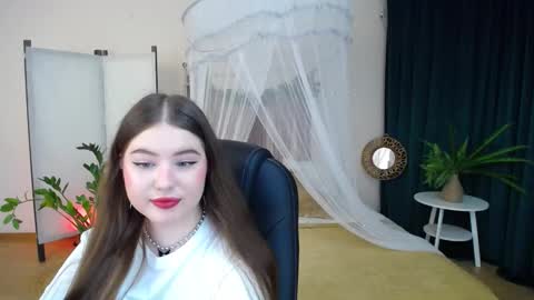 nicolefoxery online show from 01-21-25, 06:23