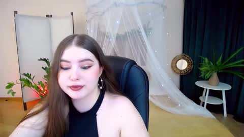 nicolefoxery online show from 01-28-25, 06:28