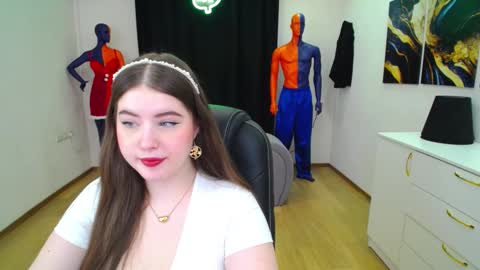 nicolefoxery online show from 02-08-25, 06:44
