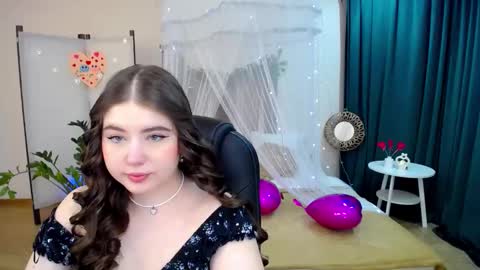nicolefoxery online show from 02-21-25, 03:12