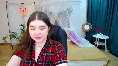 nicolefoxery online show from 02-22-25, 03:23
