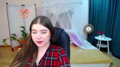 nicolefoxery online show from 02-22-25, 06:39
