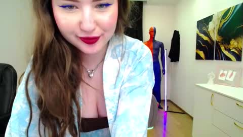 nicolefoxery online show from 03-05-25, 06:23