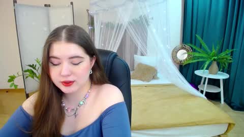 nicolefoxery online show from 03-11-25, 06:30