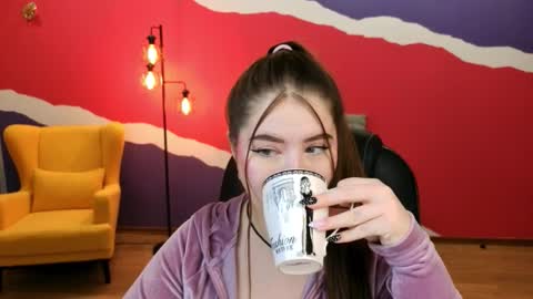 nicolefoxery online show from 09-18-25, 03:41
