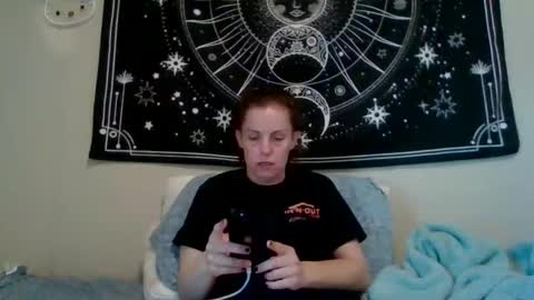 Snapshot of nicolegoodvibes00 chatting on 02-14-26, 04:04 Nicole online show from 02-14-26, 04:04