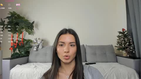 Dua Lipa online show from 12-26-24, 07:16