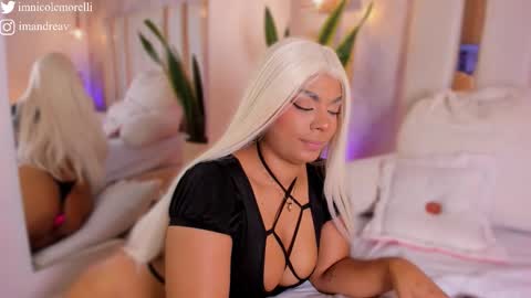 Andrea give it a thumbs up please its important  online show from 11-13-25, 11:42