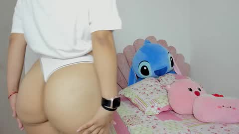 nicole santana online show from 11-04-25, 06:51