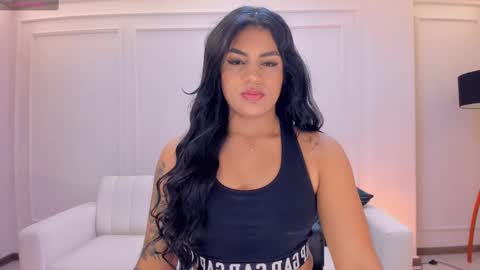 Nicole Sanz online show from 02-24-25, 10:37